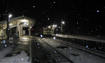 <사평역>, 
시골 간이역 대합실의 아홉 사람 얘기 썸네일