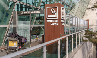 설치해, 말아? 실외 흡연구역 딜레마 썸네일