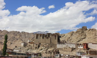 《오래된 미래》,  
‘오래된’ 라다크에서 찾은 인류의 ‘미래’ 썸네일